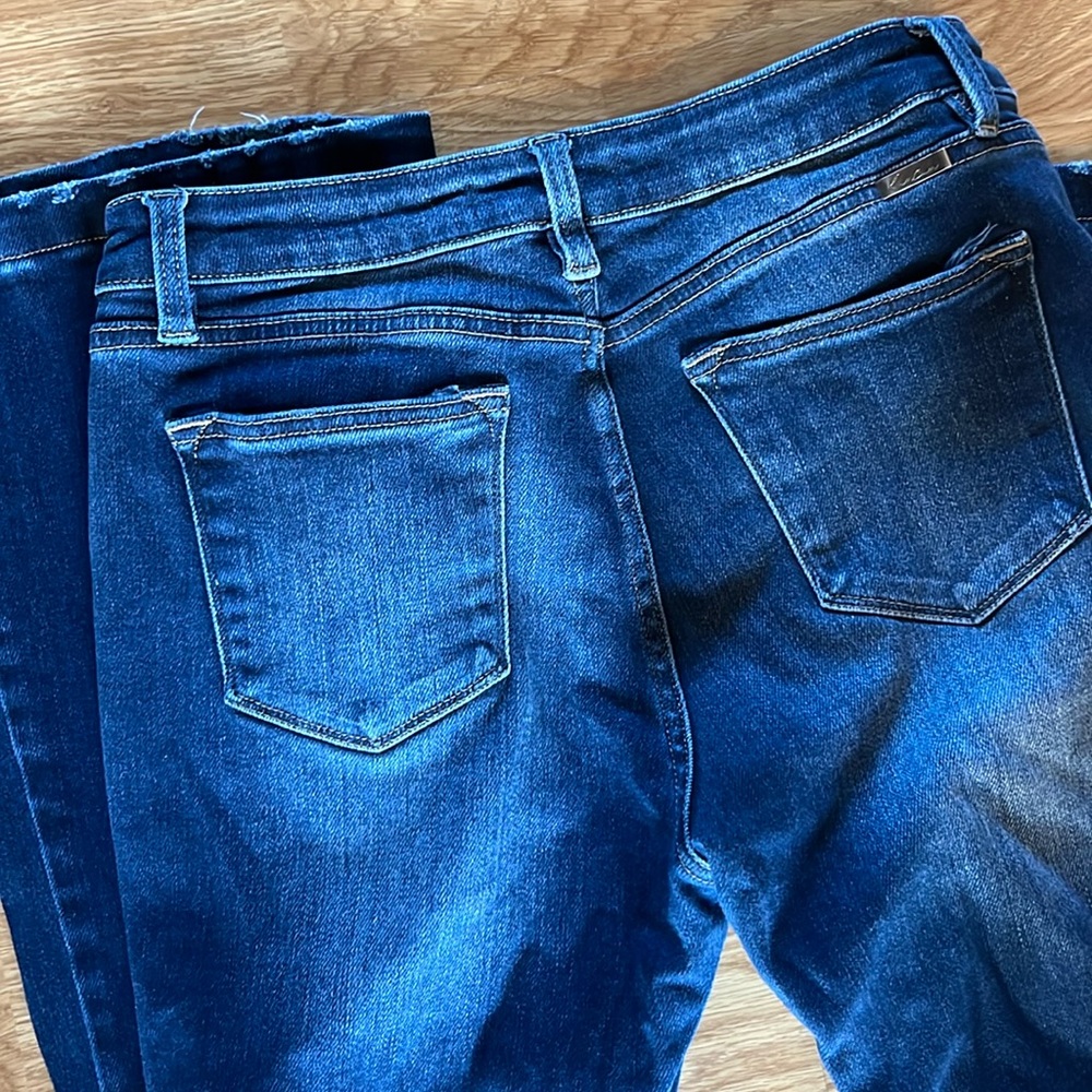 Kancan button up size 13/30 distressed knee jeans